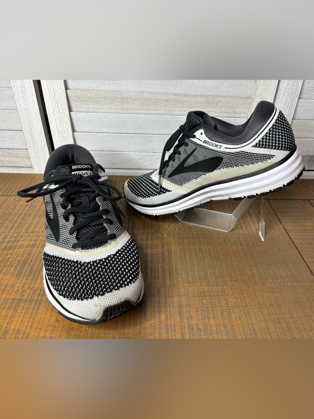 Brooks Revel 4 Black White Knit Running Shoes Womens 9.5 M No Insoles VGUC
